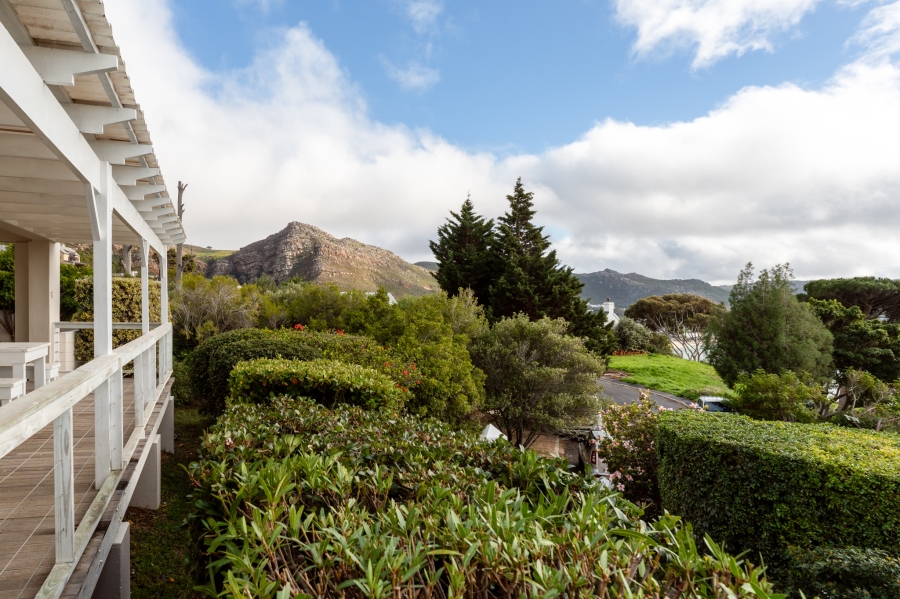 4 Bedroom Property for Sale in Simons Kloof Western Cape